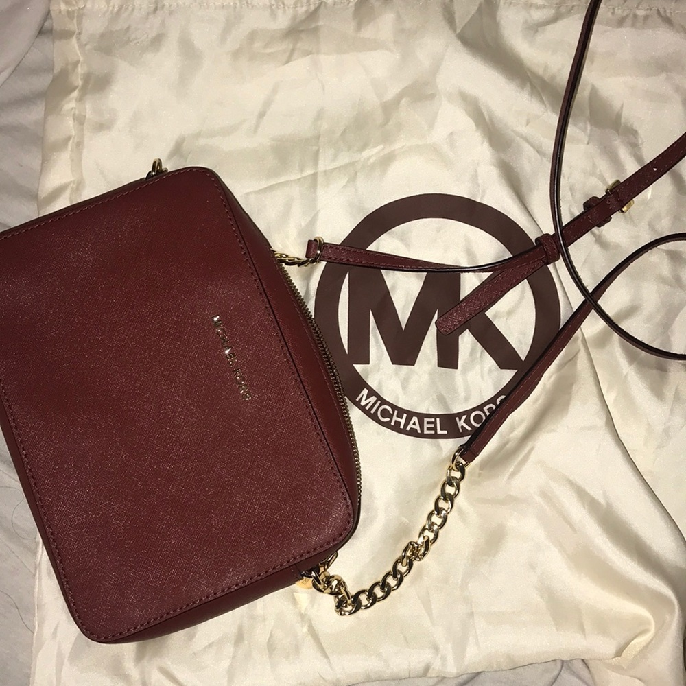 Red Michael Kors Crossbody Purse
